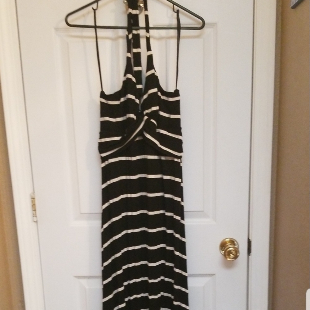 G BY GUESS HALTER MAXI DRESS - Picture 2 of 3